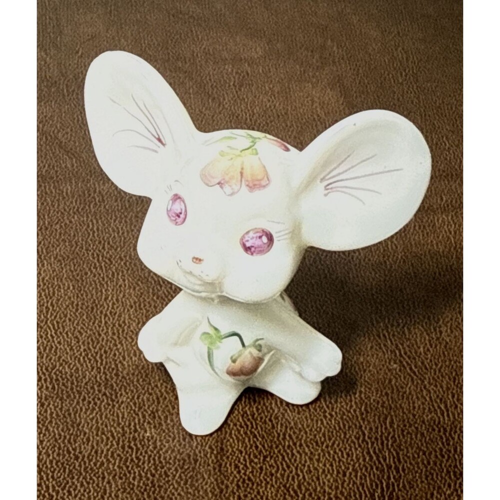 Fenton Mouse w/ Original Sticker White Milk Glass w/ Hand Painted Flowers  3"